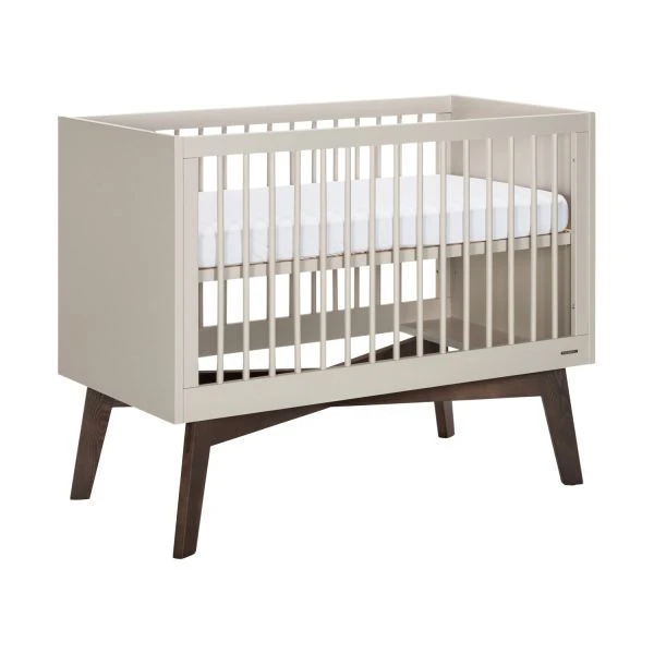Kidsmill Sixties Babybed Oatmeal / Walnoot 60 X 120 Cm 4 Kidsmill Sixties Babybed Oatmeal / Walnoot 60 X 120 Cm - Afbeelding 2