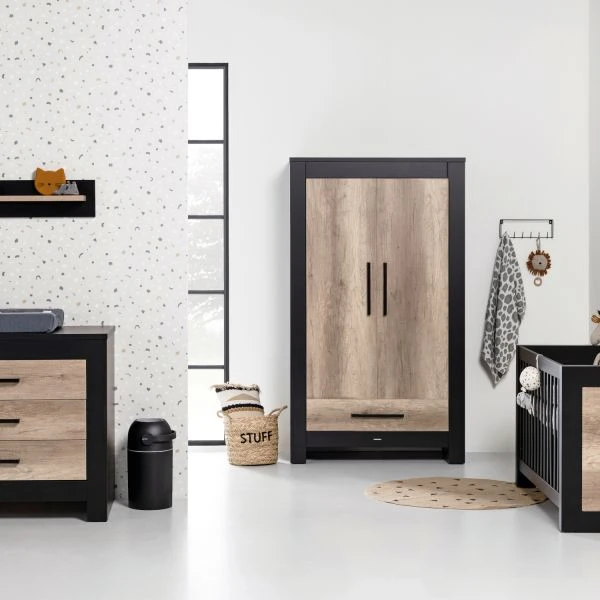Kidsmill Long Island Babykamer Zwart / Oldwood | Bed 60 X 120 Cm + Commode